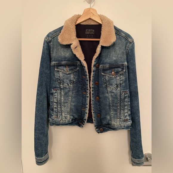 Zara Jean Shearling Jacket - Picture 1 of 3